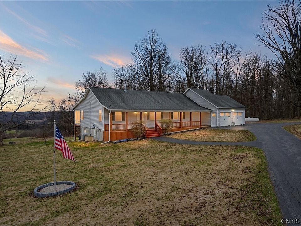 1st image of 3094 Johnnycake Hill Rd