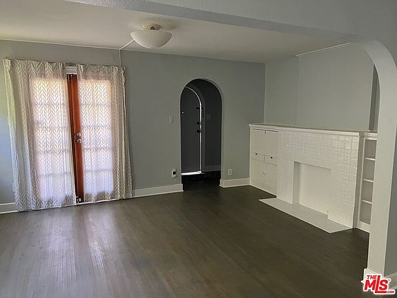 4th image of 649 N Kilkea Dr