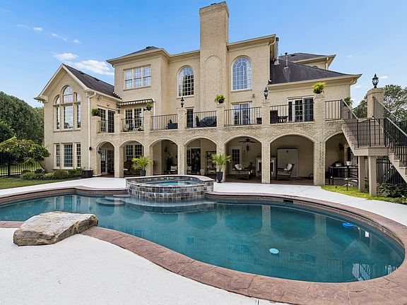 4th image of 6210 Belle Rive Dr
