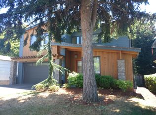 911 NW 59th St, Seattle, WA 98107