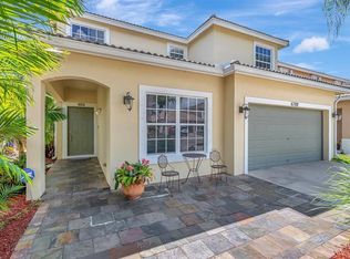 6788 Hendry Dr, Lake Worth, FL 33463