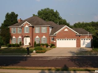10430 N Osage Ct, Peoria, IL