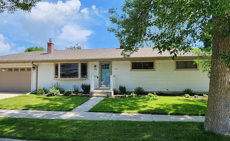 1st image of 1706 Knoll Crest DRIVE