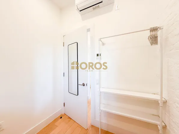 322 East 11th Street image 9 of 10