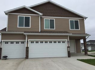 3002 3rd St E, West Fargo, ND 58078