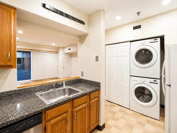 147 Kelton St APT 305, Allston, MA 02134