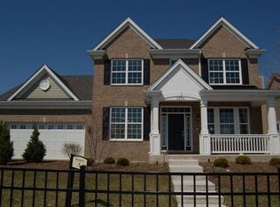 3534 Gallant Fox Dr, Elgin, IL 60124