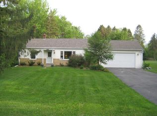 12247 W McShane Rd, Franklin, WI 53132