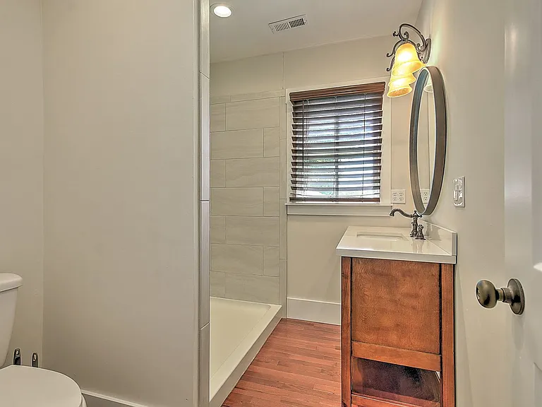 403 Silver Lake Rd — Photo 27