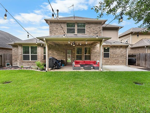 5th image of 2711 Bay Laurel Ln