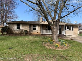 5807 Hornbeam Ln, Louisville, KY 40258