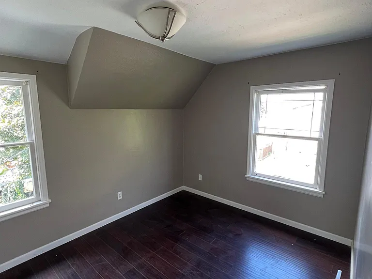 800 Yakima St — Photo 10