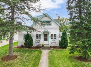 6923 Franklin Ave, Middleton, WI 53562