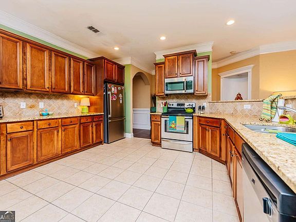 5th image of 103 Westchester Trl