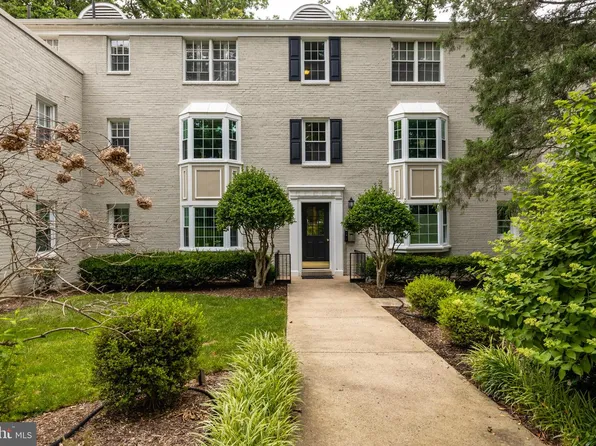 700 S Arlington Mill Dr #15103, Arlington, VA 22204