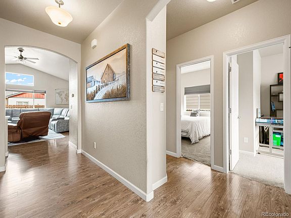 5th image of 822 Settlers Drive