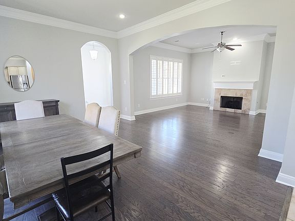 4th image of 3895 Jasmine Blvd #A