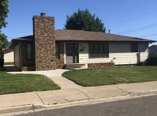 710 15th St W, Williston, ND 58801
