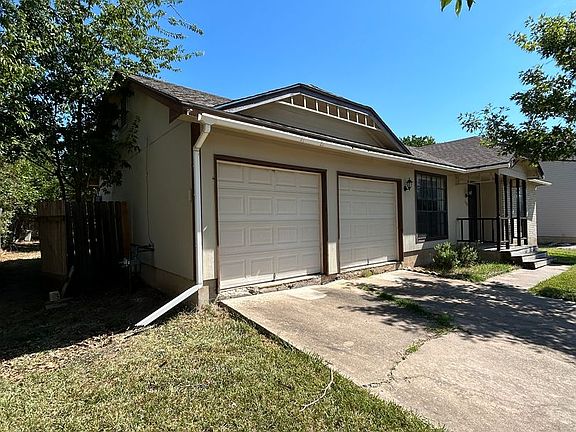 2nd image of 1100 Ferndale Dr