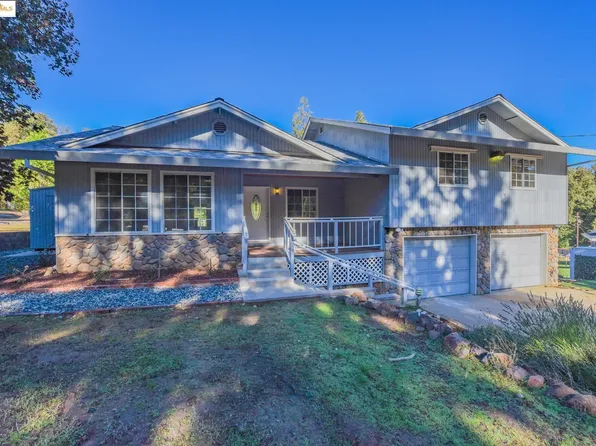 21110 Phoenix Lake Rd, Sonora, CA 95370