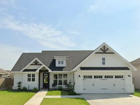 521 Hunter Dr, Alamo, TX 78516