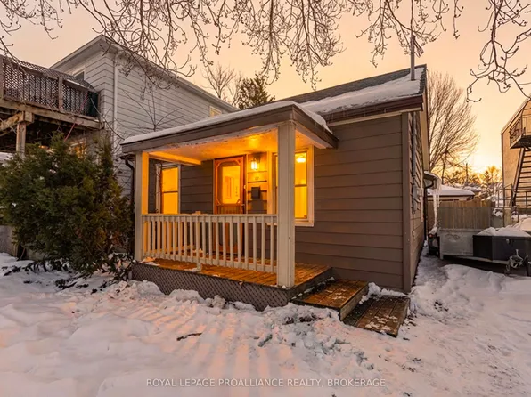 80 Joseph St, Kingston, ON K7K 2H7