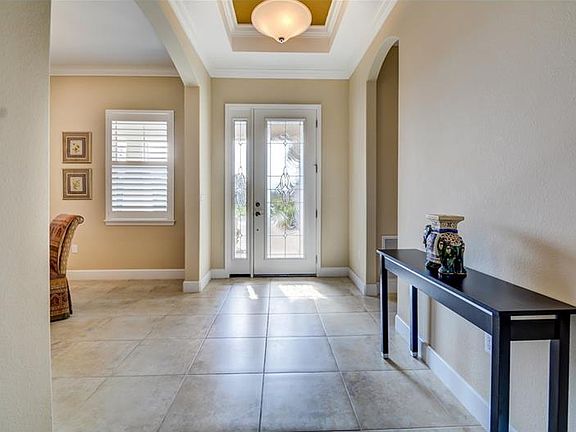 2nd image of 309 Kingsley Pl