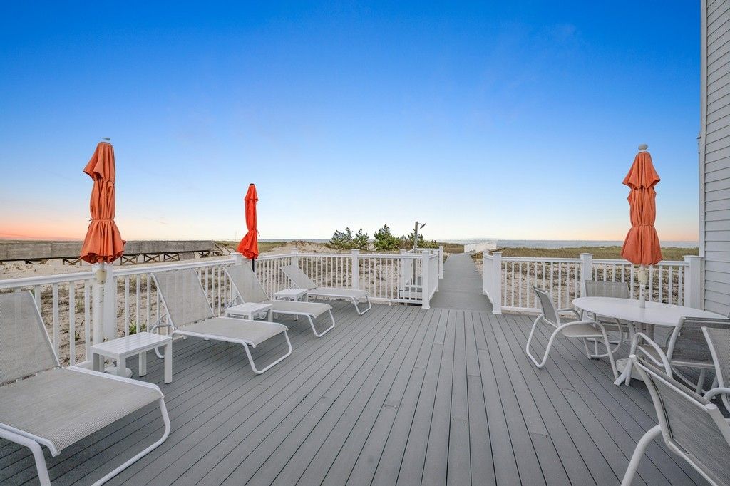  Sandpiper residents' private deck area.