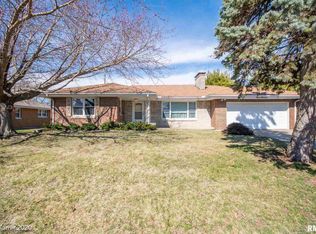 311 W Oakridge Ave, Peoria, IL 61604
