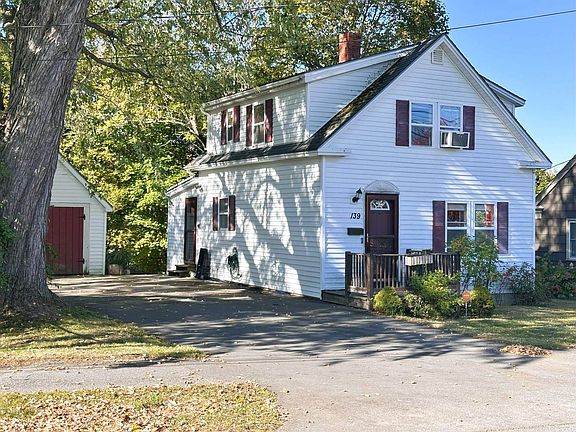 2nd image of 139 Chamberlain St