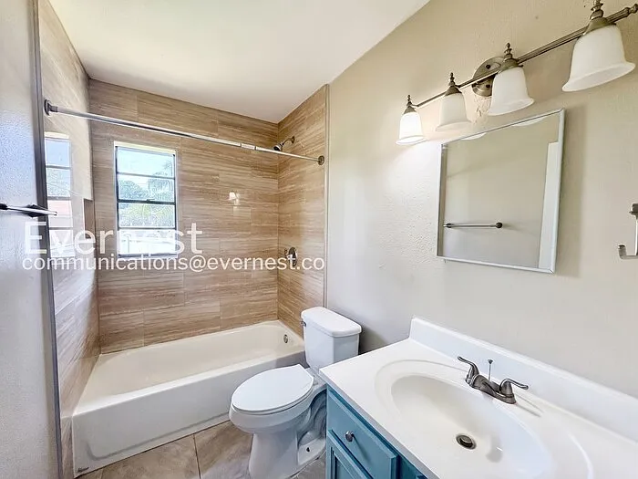 2119 Navel Cir S #A — Photo 13