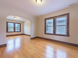 5849 W Peterson Ave #2, Chicago, IL 60646