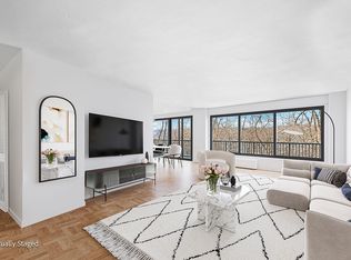 4455 Douglas Ave APT 4J, Bronx, NY 10471