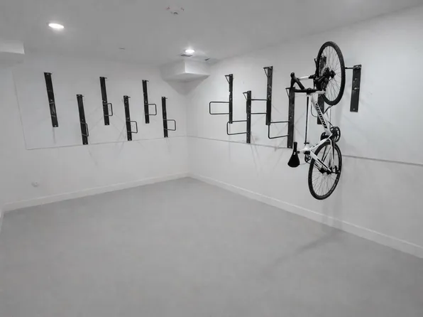 6012 10th Ave, Los Angeles, CA