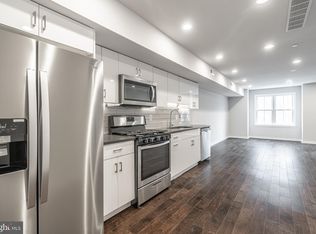 752 S 8th St #3, Philadelphia, PA 19147