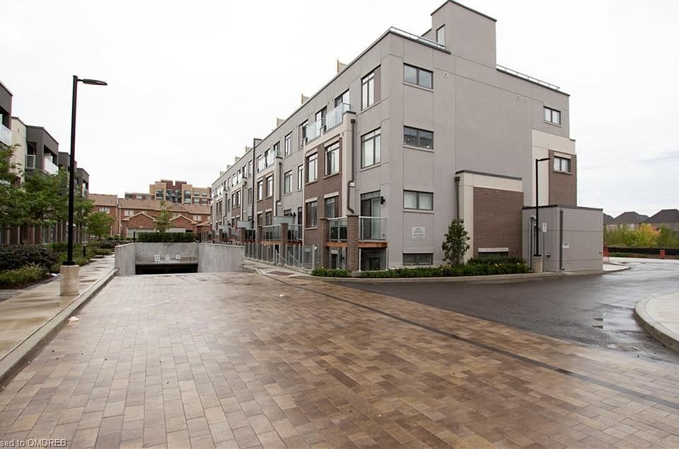 3078 6th Line Oakville, ON, L6M1P8 Apartments for Rent Zillow