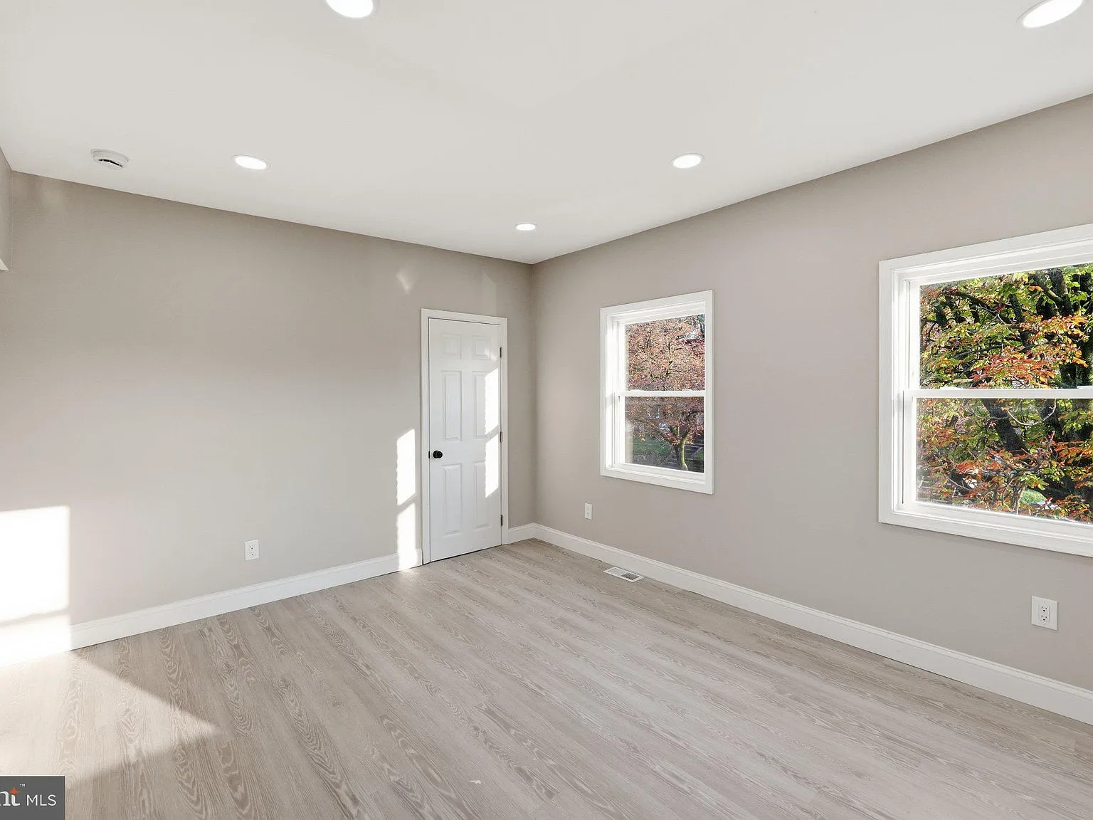 1 bed, 1.0 bath, 523 sqft, $1,175 — Photo 3