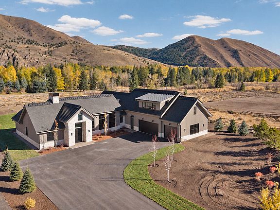 2nd image of 21 Cliff View Way