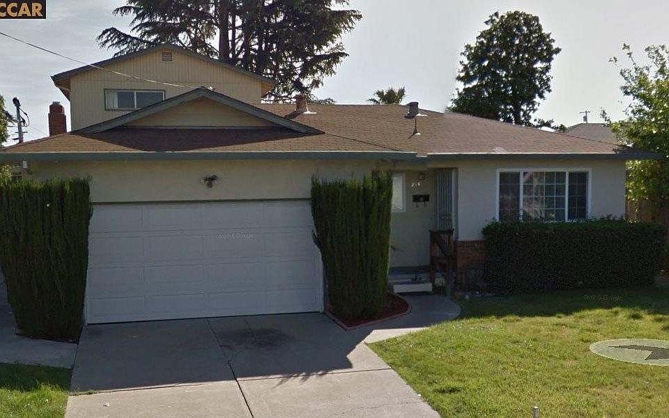 2nd image of 2639 Sheppard Way