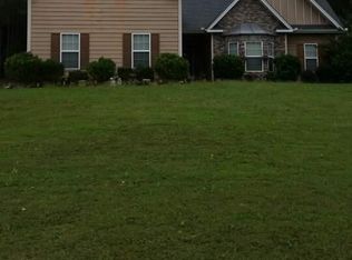 108 Jasmine Ln, Lagrange, GA 30241