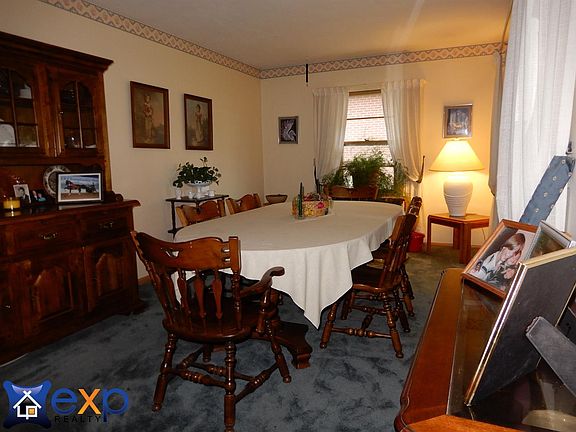 4th image of 6620 Lexington Ave