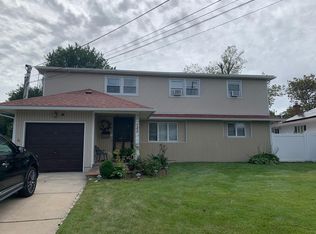 1357 Barry Dr S, Valley Stream, NY 11580