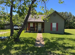 274 Magnolia Dr, Onalaska, TX 77360