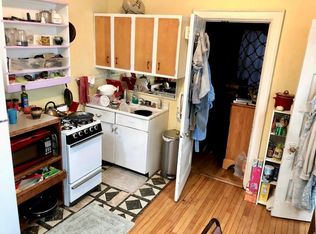 419 State St APT 4, Madison, WI 53703