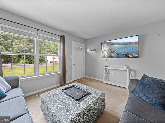 5th image of 29556 Edison Ct