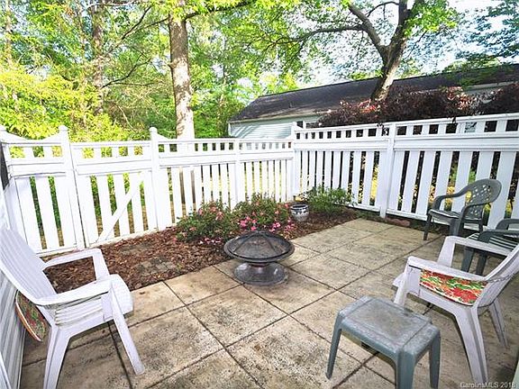 4th image of 8507 Pine Thicket Ct