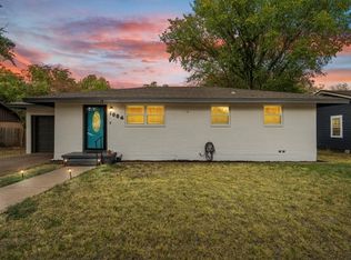 1004 S Fillmore St, Mc Gregor, TX 76657