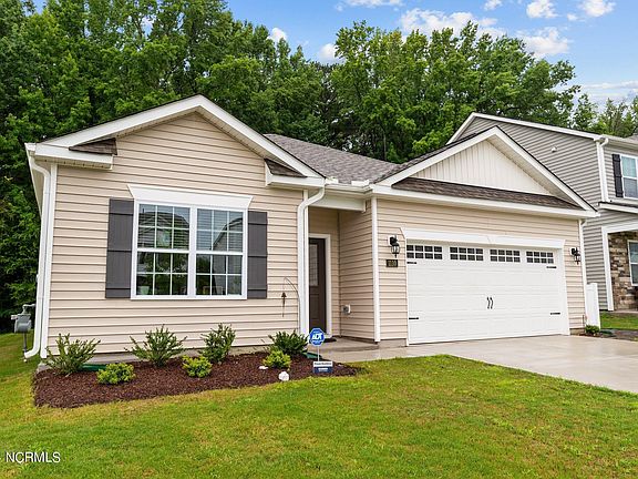 2nd image of 1110 Saddlebrook Drive