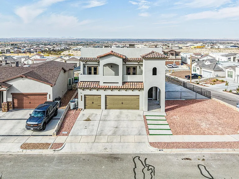 2375 Enchanted Peaks Ln — Photo 88