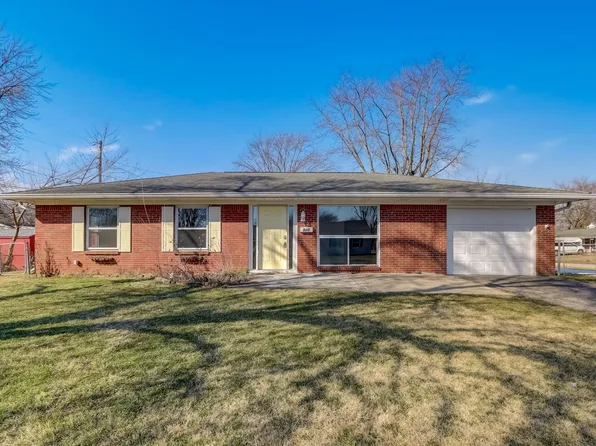 920 Princeton Dr, New Whiteland, IN 46184